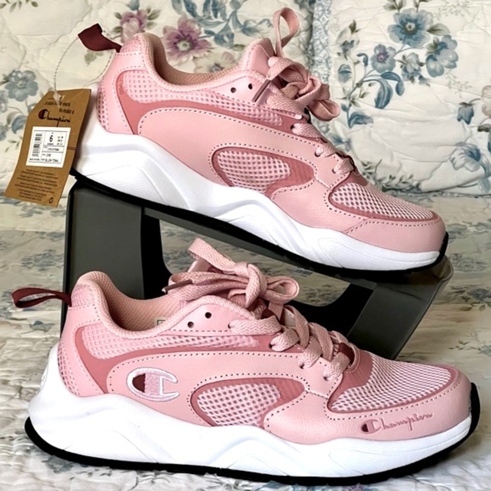 Chanpion Pink Blush Tonal Gyre Sneakers